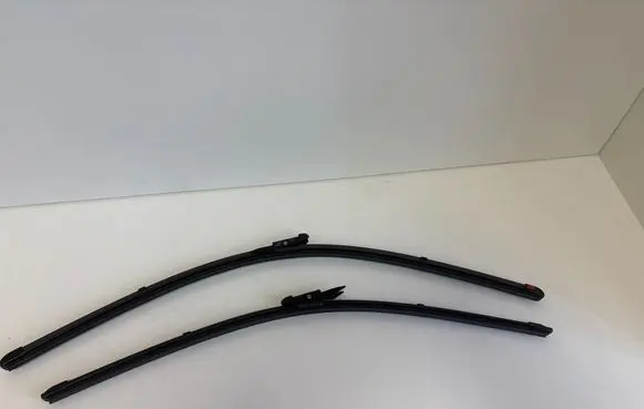 Mercedes-Benz S W222 Headlight wiper blade set A2228201345