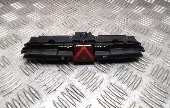 Peugeot 308 Hazard light switch 9659215177