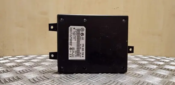 Seat Toledo IV (NH) Bluetooth control unit module 7P6035730K