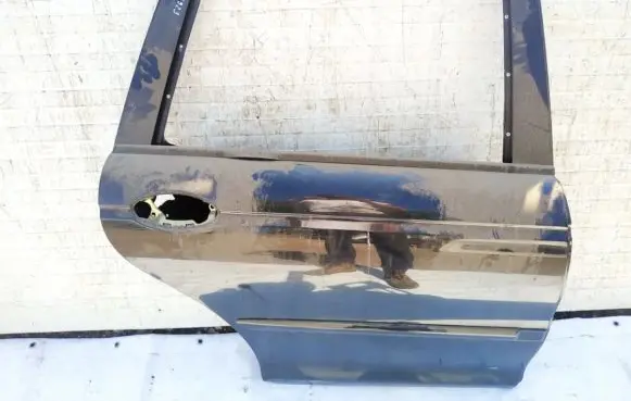 Jaguar X-Type Rear door juodos