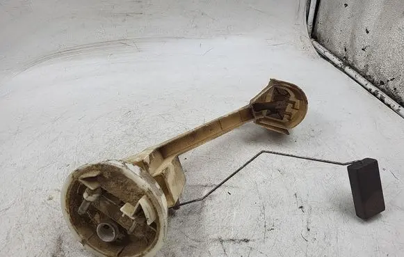 Audi A4 S4 B5 8D Fuel level sensor 