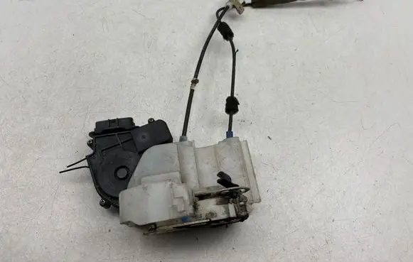 Honda Accord Front door lock