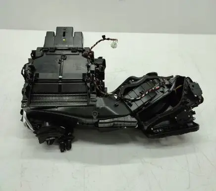 Audi A7 S7 4K8 Interior heater climate box assembly 4K1820005R