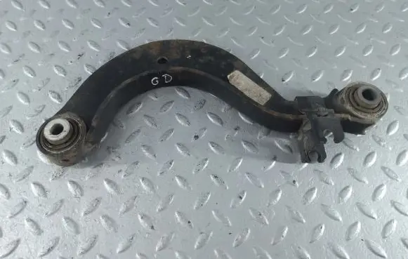 Volkswagen PASSAT B8 USA Rear upper control arm/wishbone 1K0505323P