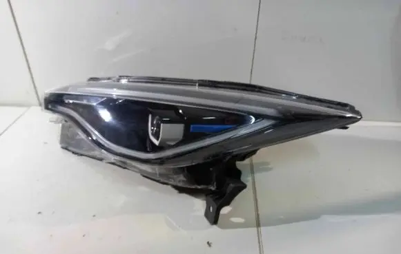 Renault Zoe Headlight/headlamp 260609388R 1016E003