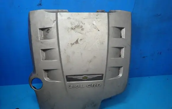 Chrysler 300 - 300C Engine cover (trim) 1910053A