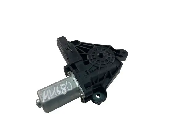 Mercedes-Benz A W176 Rear door window regulator motor A2469063100