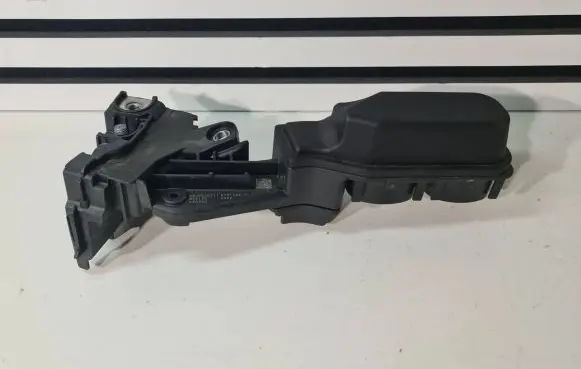 BMW X3 G01 Current control relay 8781486 040320 BMJP96K11