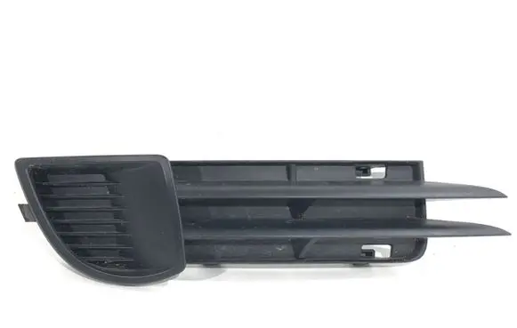 Audi A3 S3 8P Front bumper lower grill 8P3807682