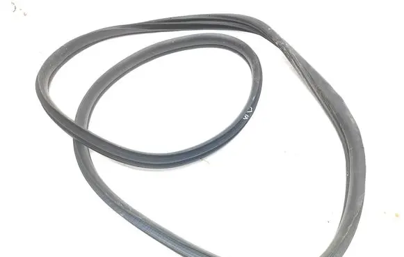 Mazda CX-30 Rear door rubber seal (on body) 