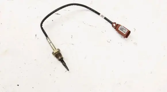 Skoda Octavia Mk4 Exhaust gas temperature sensor 05L906088M