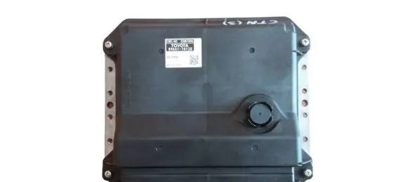 Lexus CT 200H Engine control unit/module 8966176120 2755006010