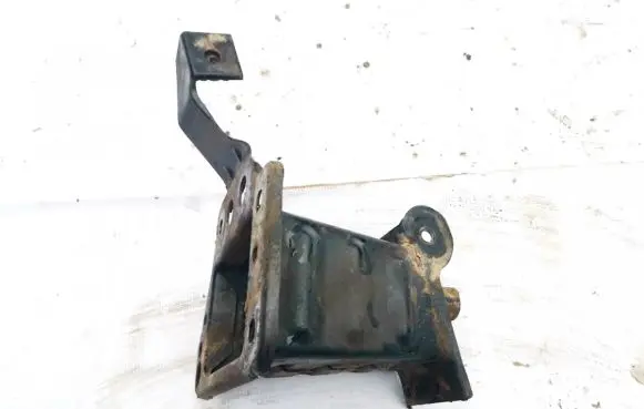 Opel Signum Front bumper mounting bracket