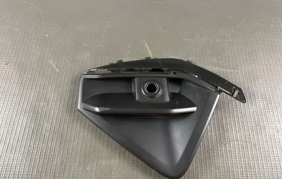 Audi Q4 e-tron Front fog light trim/grill 89A807681A