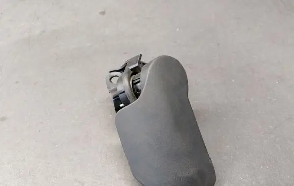 Audi A6 S6 C6 4F Engine bonnet (hood) release handle 4F1823633B