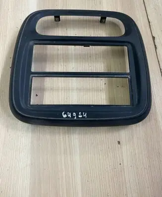 Opel Vivaro Dashboard glove box trim 682603912R