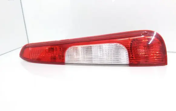 Ford Focus C-MAX Rear/tail lights 3M5113A602AA