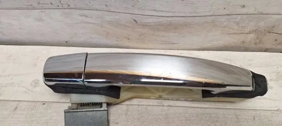 Opel Antara Rear door exterior handle 