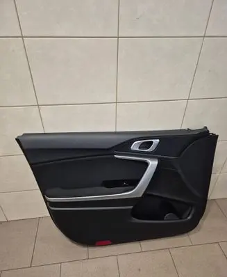 KIA Xceed Front door card panel trim 82370J7000