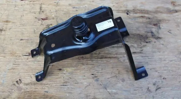 Audi A4 S4 B9 Holder (bracket) 8W0802715