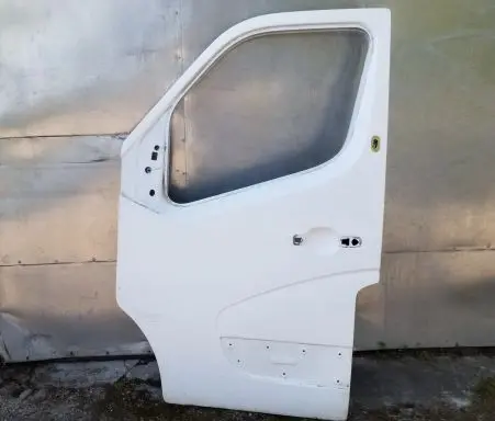 Opel Movano B Front door