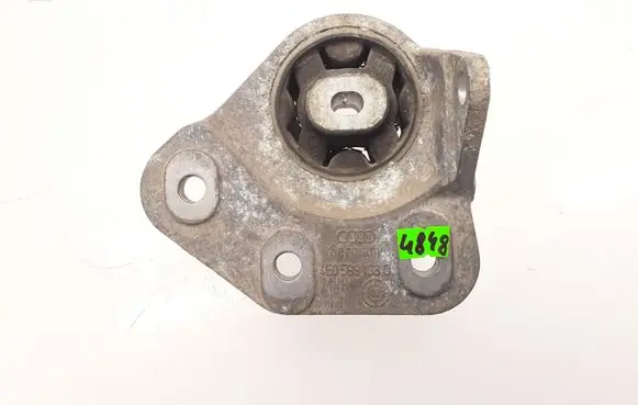 Audi A8 S8 D3 4E Rear differential mounting bracket 4E0599133C