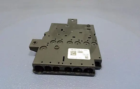 Audi Q7 4L Fuse box set 4M0937513J