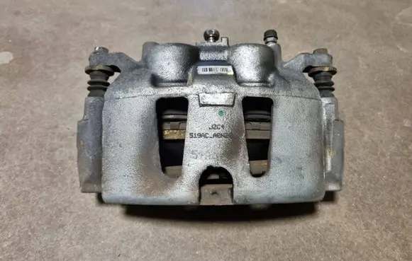 Chrysler Pacifica Front brake caliper 519AC 17986801