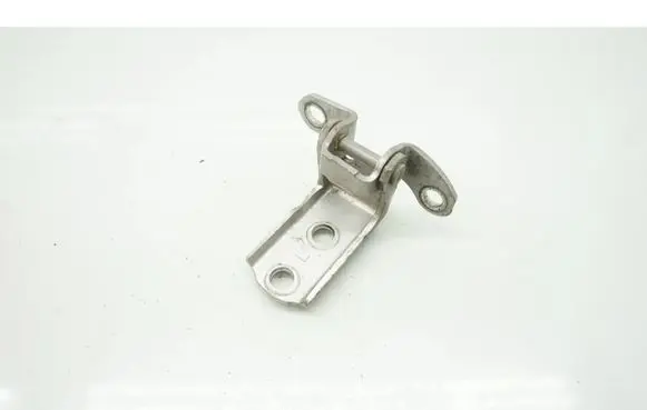 Lexus CT 200H Rear door lower hinge