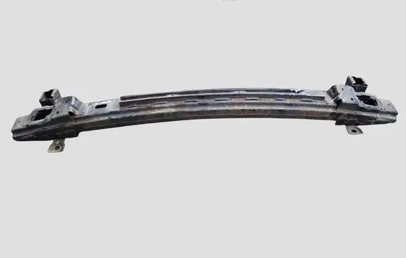 Hyundai Santa Fe Front bumper cross member