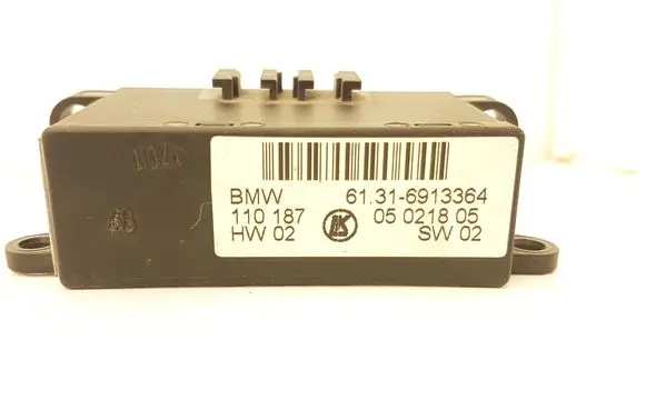 BMW 3 E46 Wing mirror control module 6913364