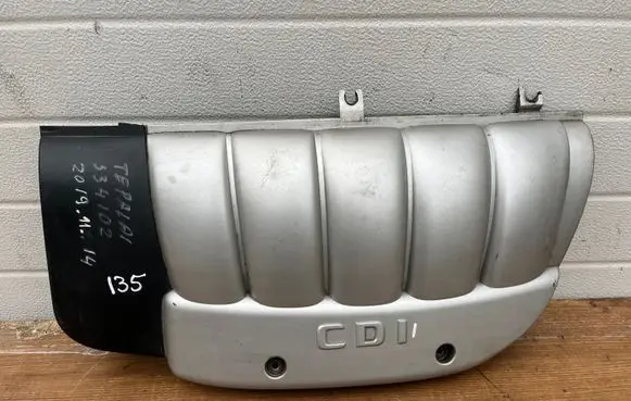 Mercedes-Benz E W210 Engine cover (trim) A6120100767