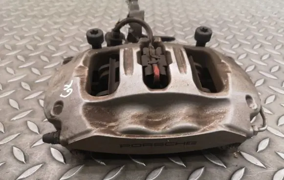 Porsche Panamera (970) Rear brake caliper
