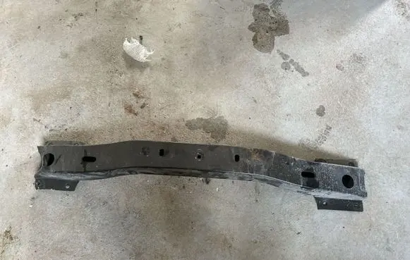 Renault Master III Front bumper cross member