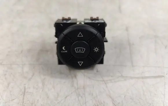 Other switches/knobs/shifts