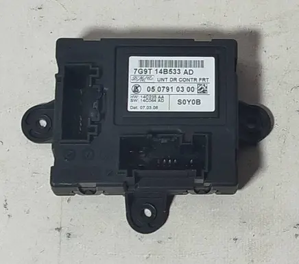 Ford Mondeo MK IV Door control unit/module 7G9T14B533AD 0507910300 14C235AA