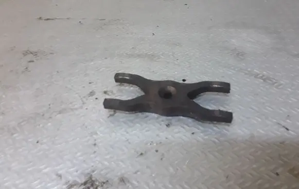 Ford Transit Fuel Injector clamp holder 