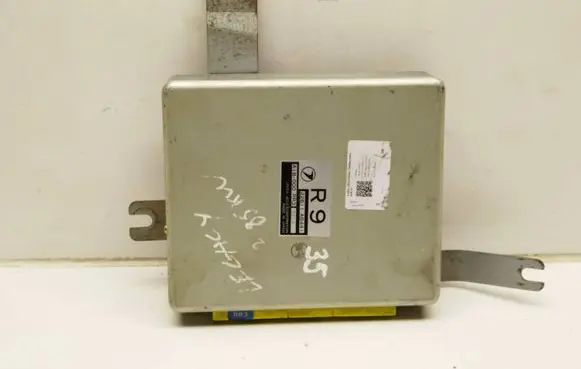 Subaru Legacy Engine control unit/module 22611AB441 5214 A18000RR3