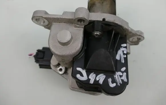 Nissan Qashqai EGR valve 147101246R