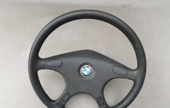 BMW 5 E34 Steering wheel 11528964