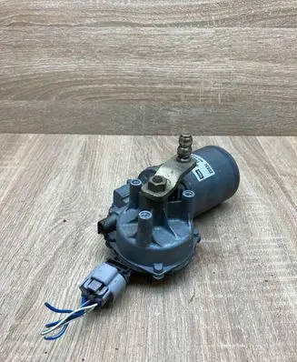 Toyota Yaris Verso Wiper motor 851100D020 404652 WITHPLUG