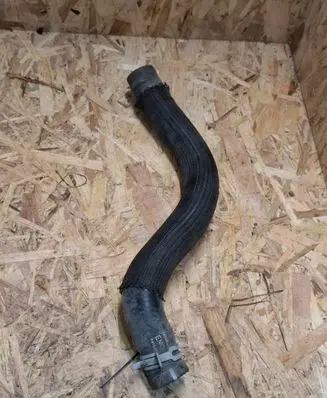 Ford Mustang VI Engine coolant pipe/hose FR338B274AD