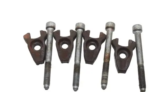 Jaguar XF X250 Fuel Injector clamp holder