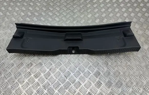 Toyota Auris E180 Trunk/boot sill cover protection 6471602120