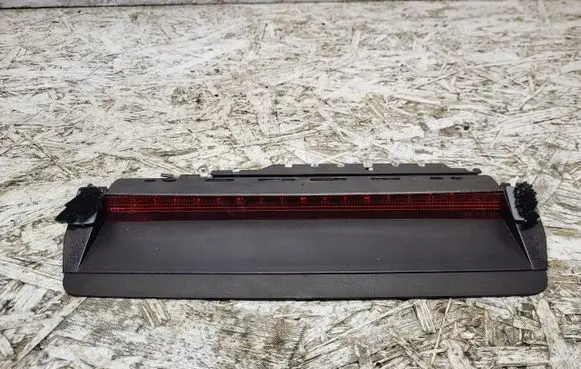 Volkswagen PASSAT CC Third/center stoplight 3C8945087B