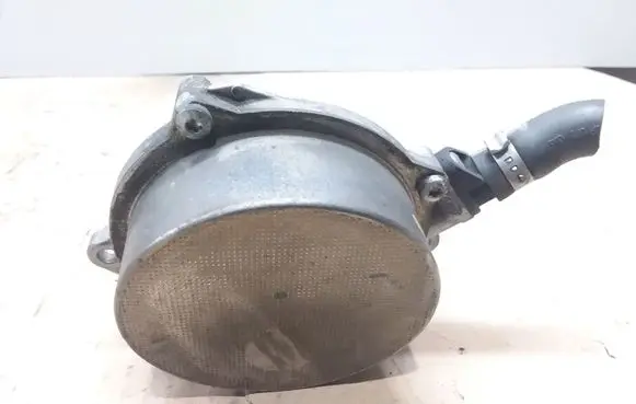 Audi A6 S6 C6 4F Vacuum pump 057145100T