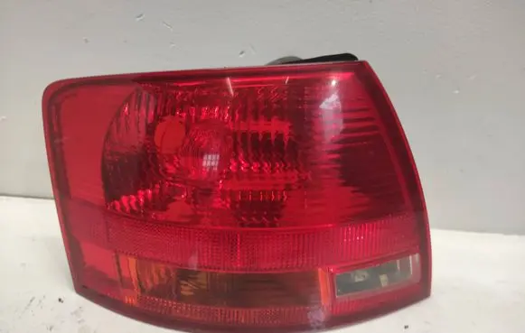 Audi A4 S4 B7 8E 8H Rear/tail lights 8E9945095E 484001 748011