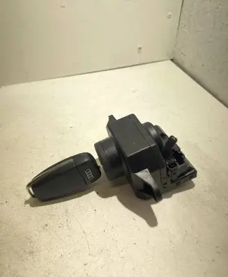 Audi A6 S6 C6 4F Ignition lock 4F0909131 4F0910131 33301301