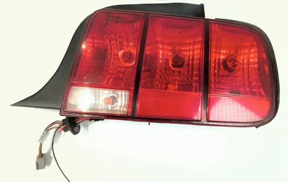 Ford Mustang V Rear/tail lights 6R3313B504AH 333686 5000457