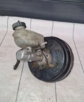 KIA Sorento Brake booster 591003e100